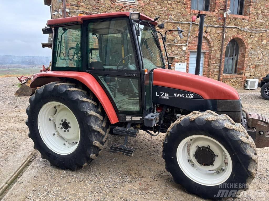 New Holland L 75 Tractors
