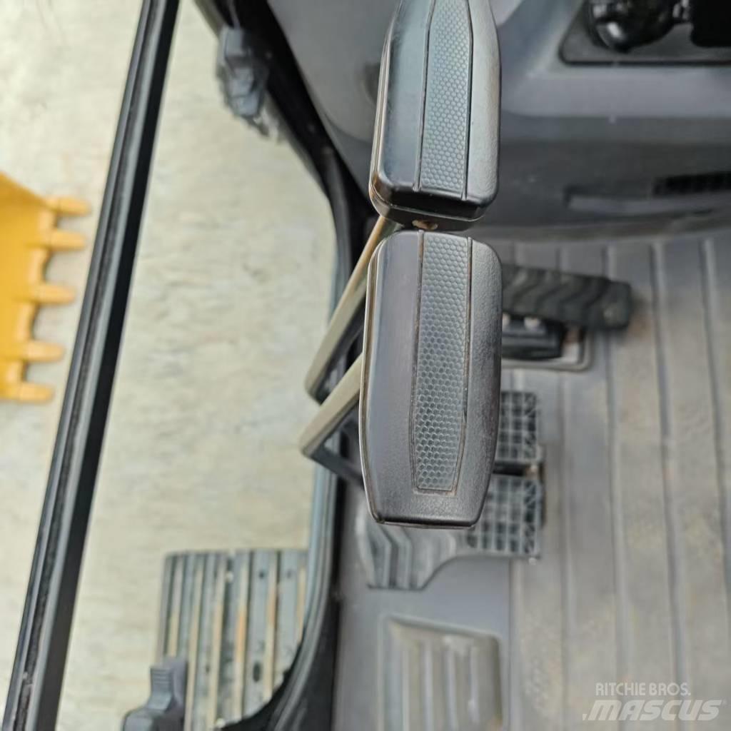 CAT 307.5 Mini excavators < 7t