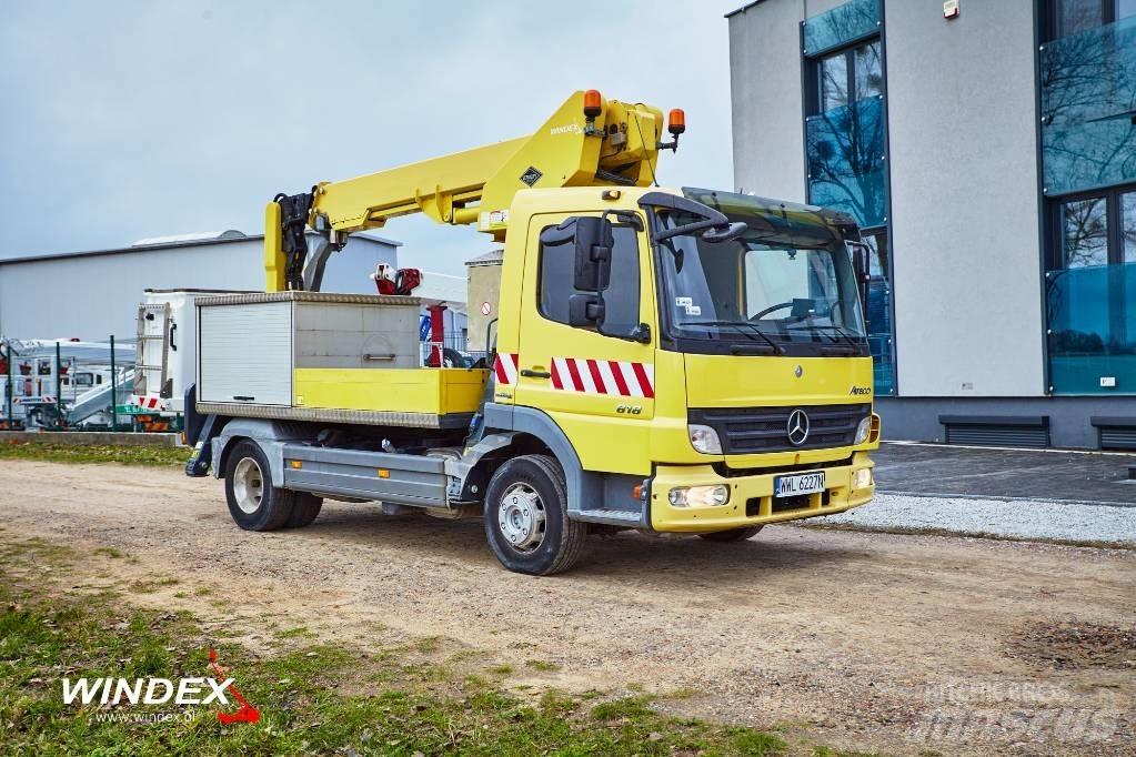 VERSALIFT VT-51-NF Truck mounted aerial platforms