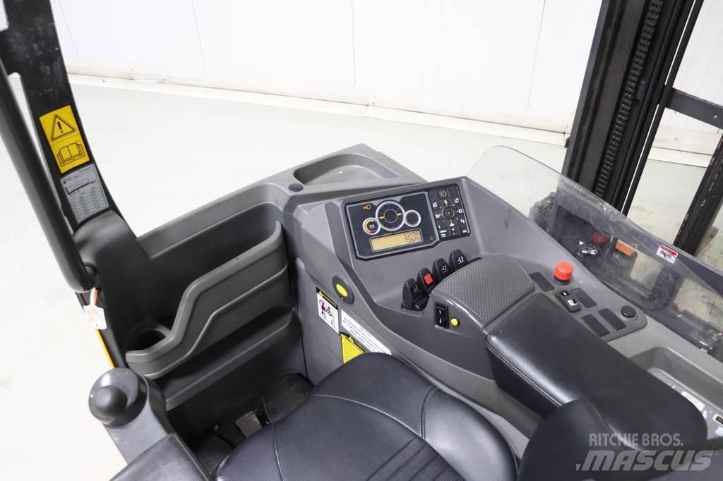 Atlet UMS160D Reach truck