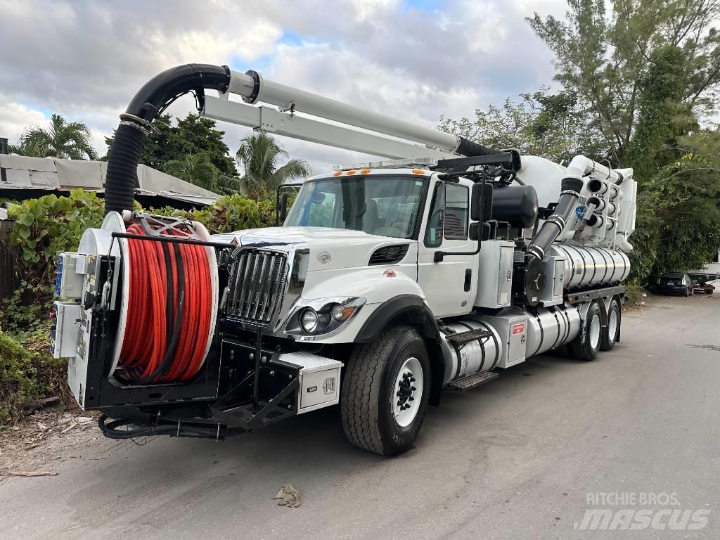 International 7500 Sewage disposal Trucks