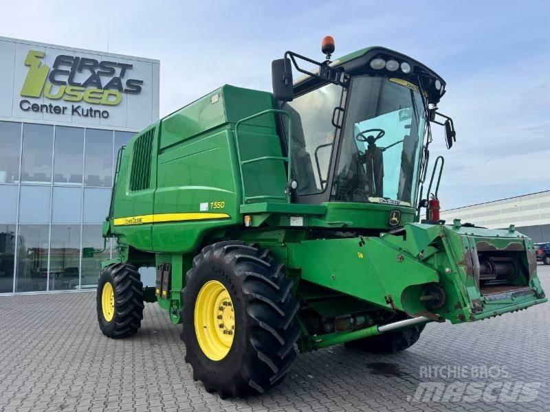 John Deere T 550 Combine harvesters