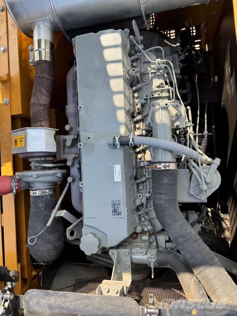 Sany SY 335 Midi excavators  7t - 12t