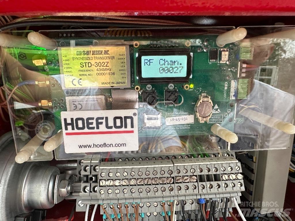 Hoeflon C6 - Full Spec Tracked cranes