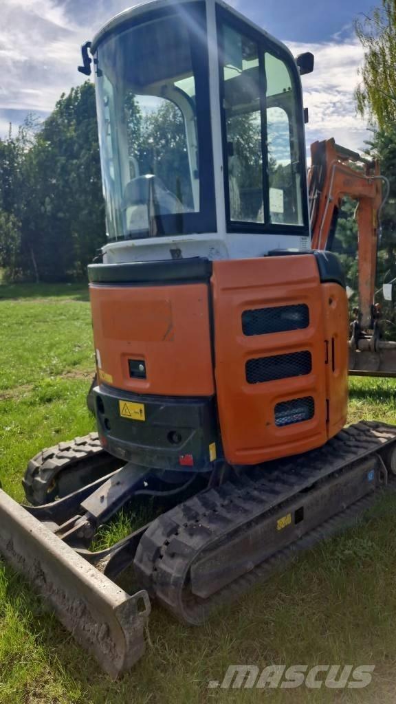 Hitachi ZX 26 Mini excavators < 7t