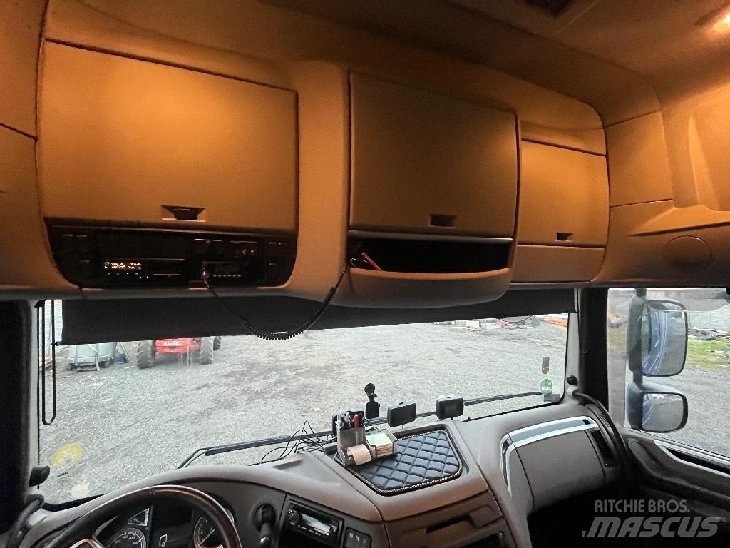 DAF Xf 106 FAR Tautliner/curtainside trucks