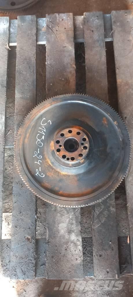Scania R 440.   1805086 Engines