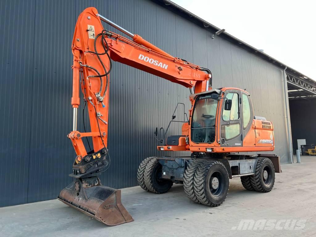 Doosan DX170W Wheeled excavators