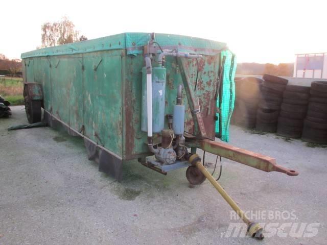  Melkwagen 6 Plätze Other farming machines