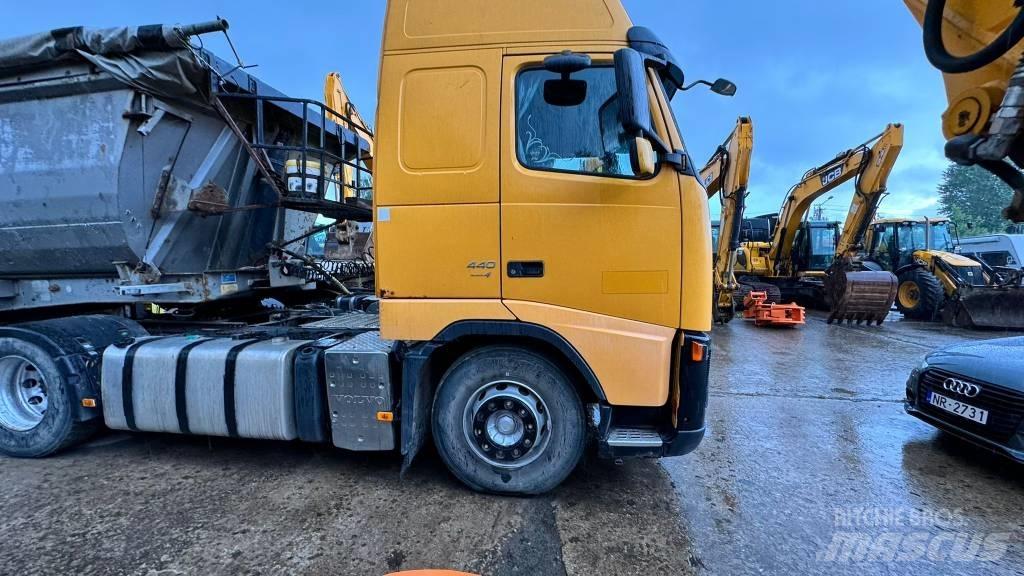 Volvo FH Truck Tractor Units