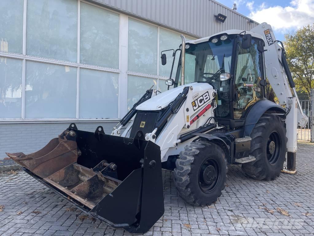JCB 3 CX    2019 TLB's