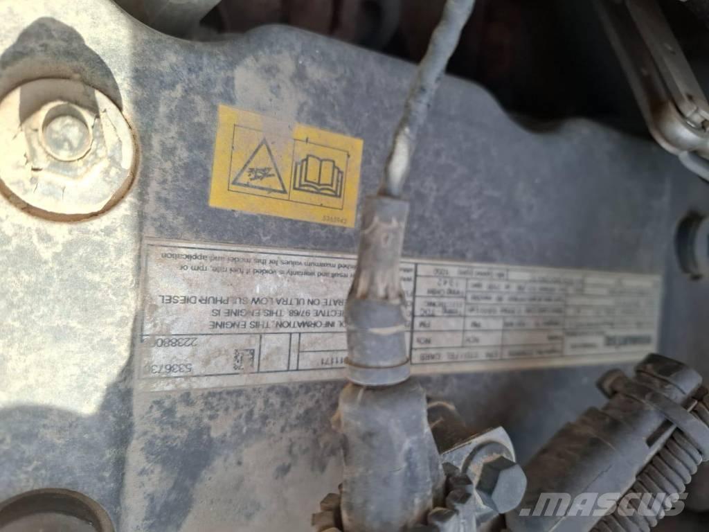 Komatsu PW 148-11 Wheeled excavators