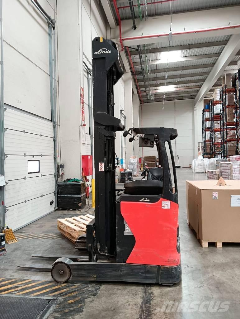 Linde R 16 Reach truck