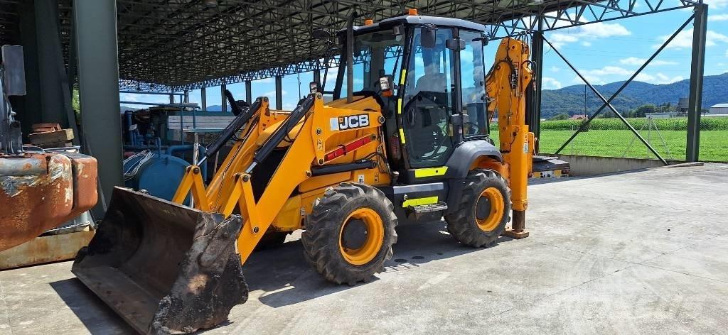 JCB 3cx compact TLB's