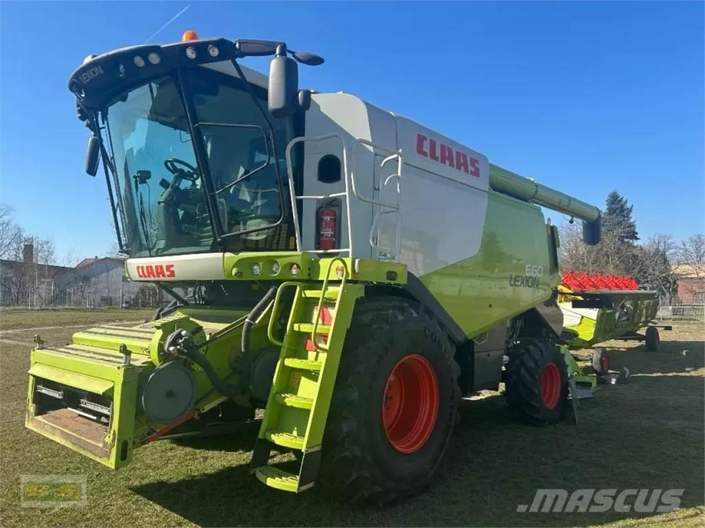 CLAAS Lexion 660 Combine harvesters