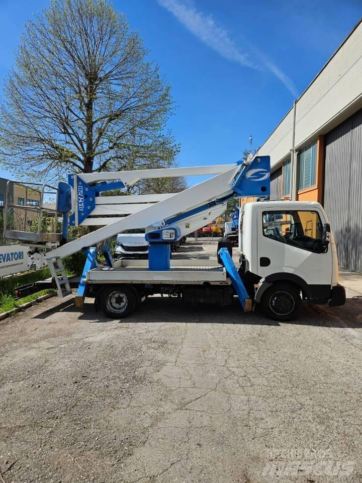 Socage DA 320 Truck mounted aerial platforms