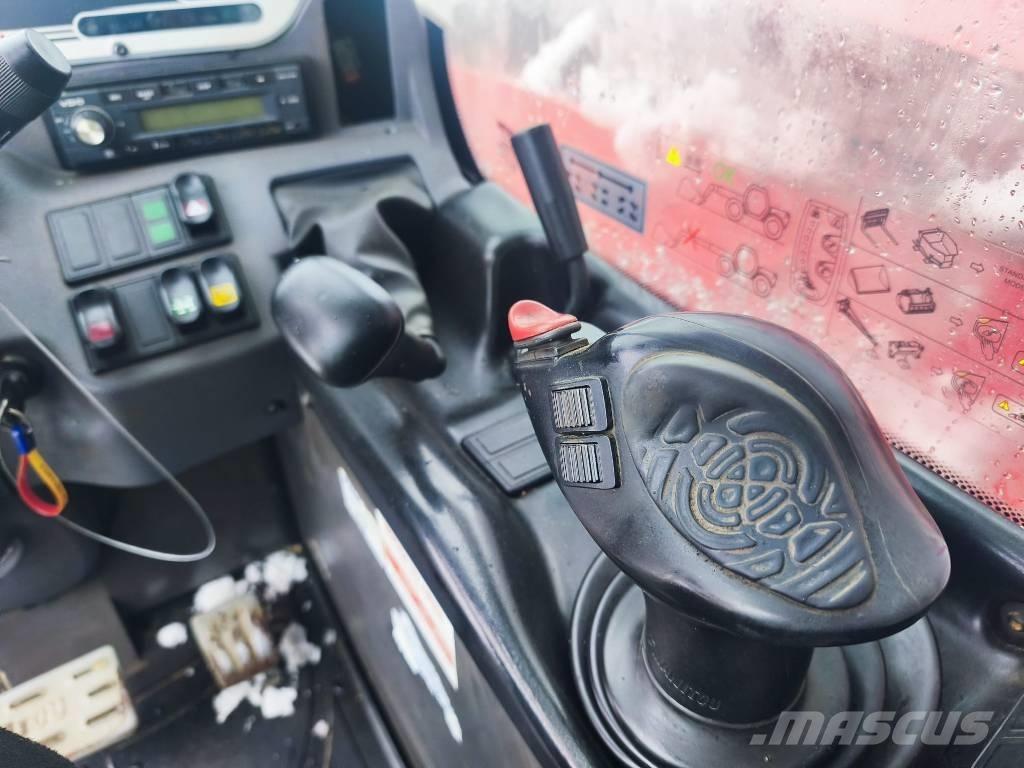 Manitou MT 932 Telescopic handlers