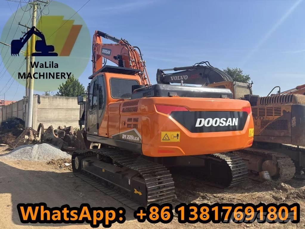 Doosan DX 225 LCA Crawler excavators