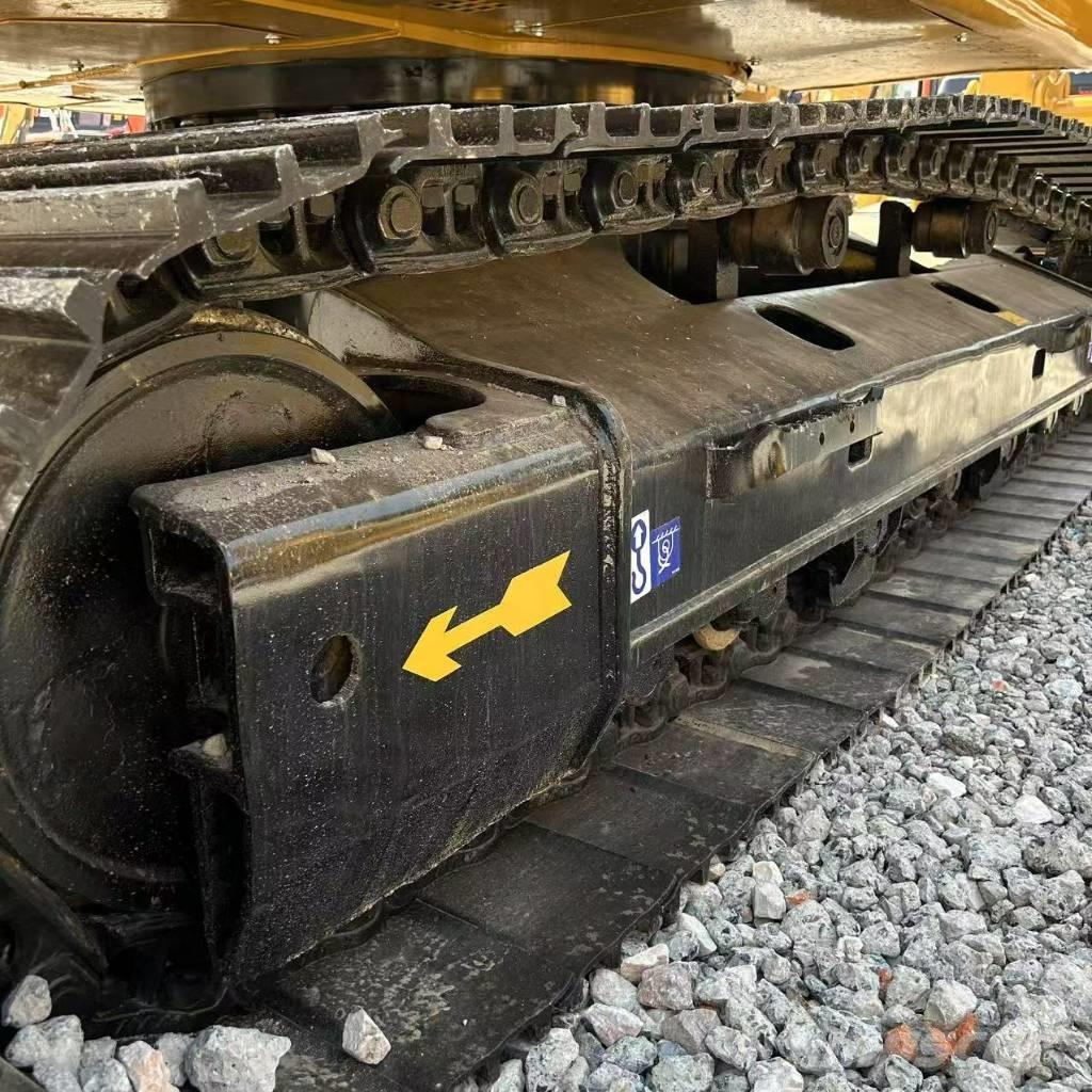 CAT 325D2L Crawler excavators