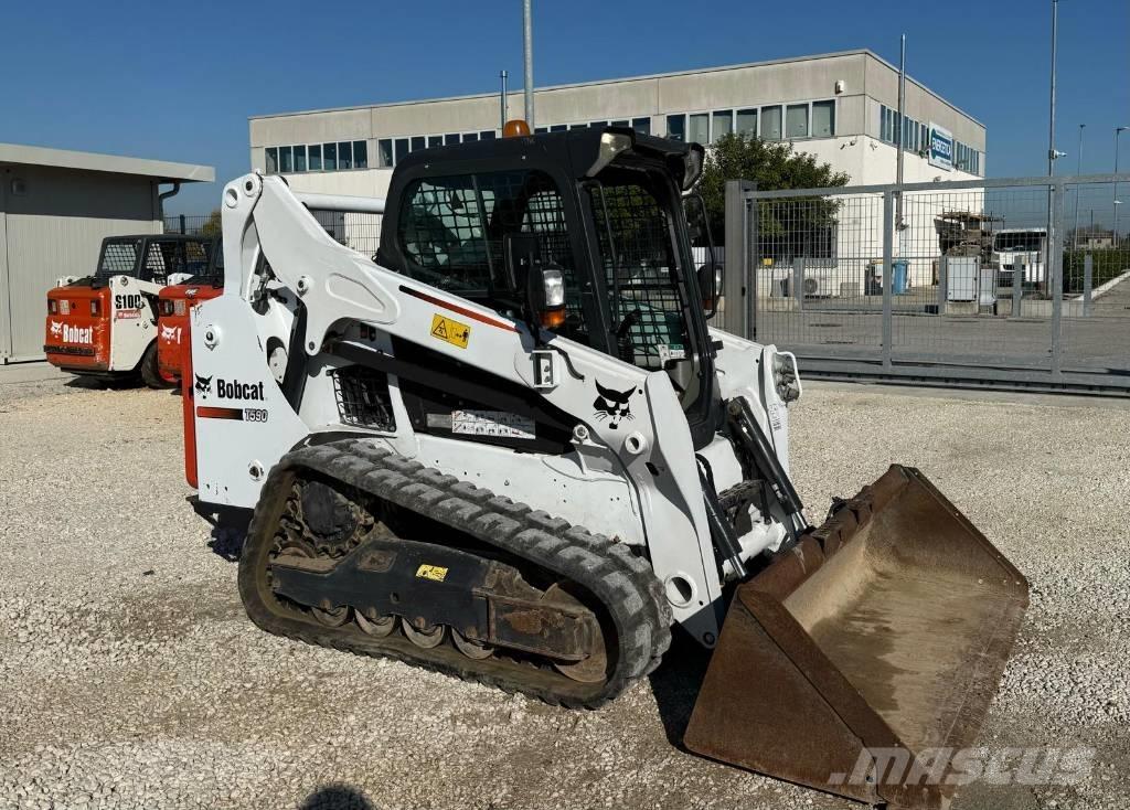 Bobcat T 590 Crawler FEL's