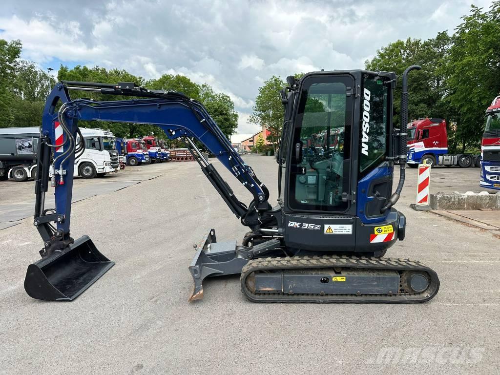 Doosan DX 35 Z Mini excavators < 7t