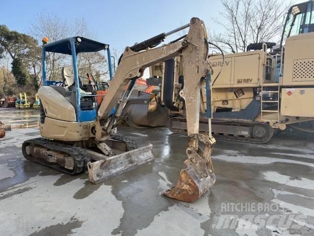 Bobcat E 27 Mini excavators < 7t