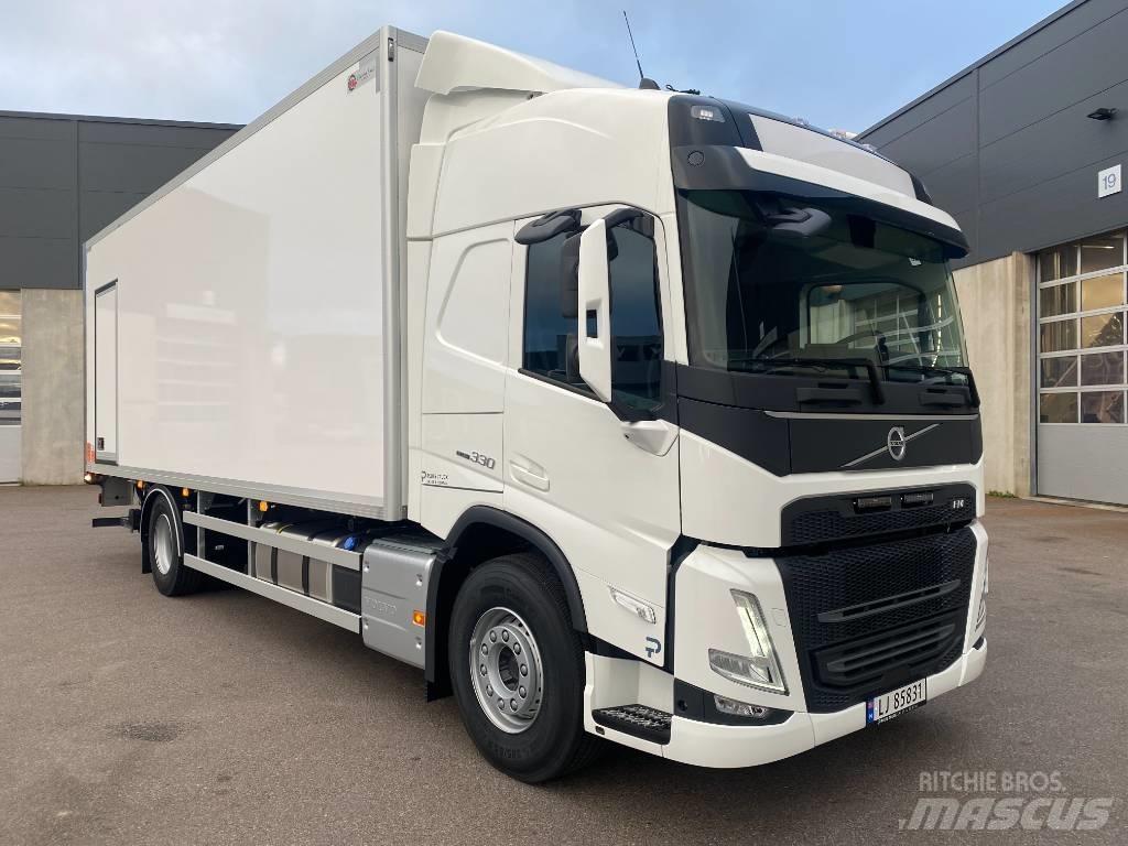 Volvo FM330 - Leie? Van Body Trucks