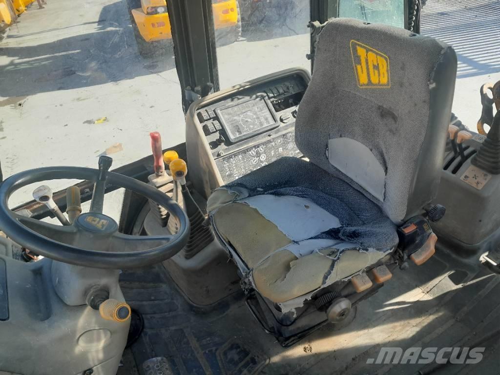 JCB 3 CX TLB's