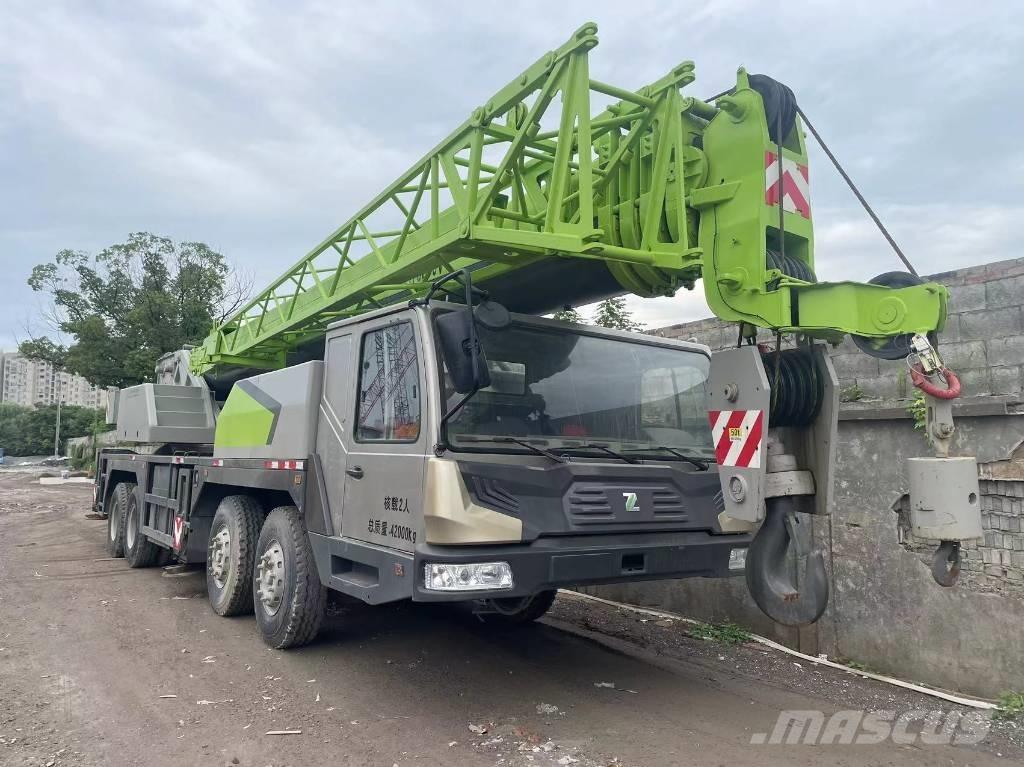 Zoomlion ZTC500 All terrain cranes