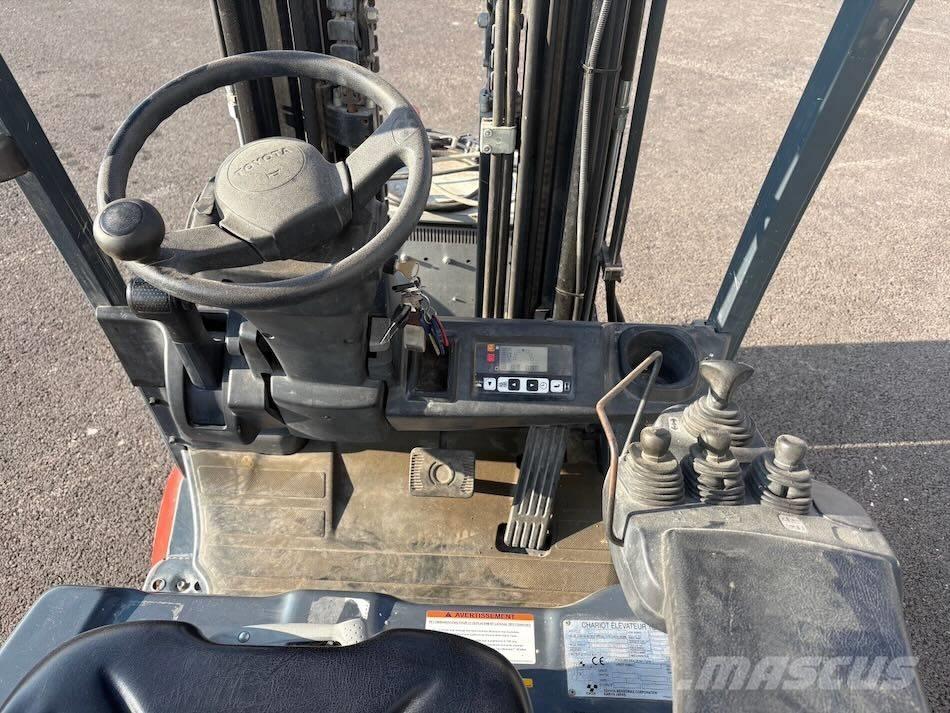 Toyota 8 FBET 15 Electric forklift trucks