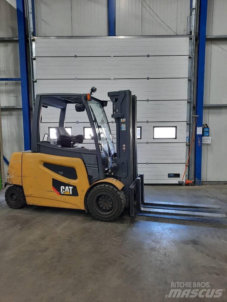 CAT EP50 2 Electric forklift trucks