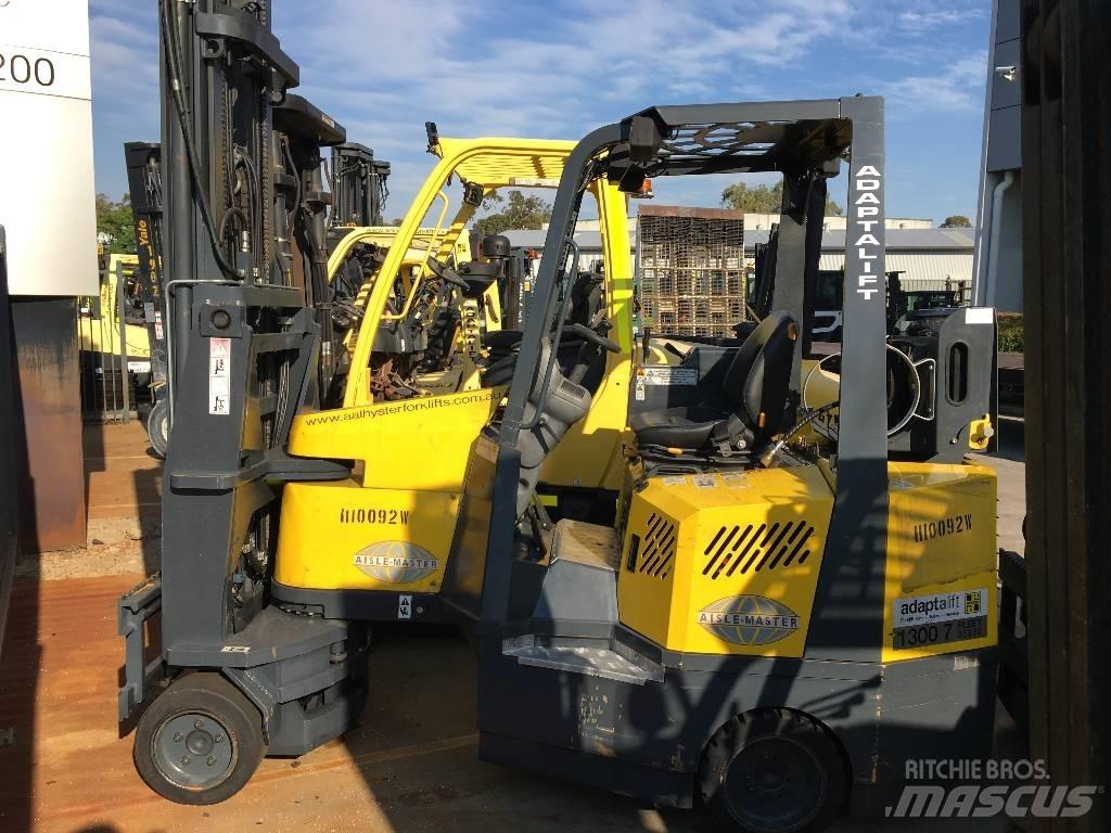 Aisle-Master 20S Narrow aisle truck