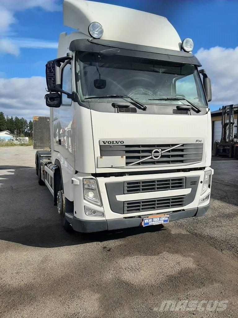 Volvo FH 13 Containerframe/Skiploader trucks