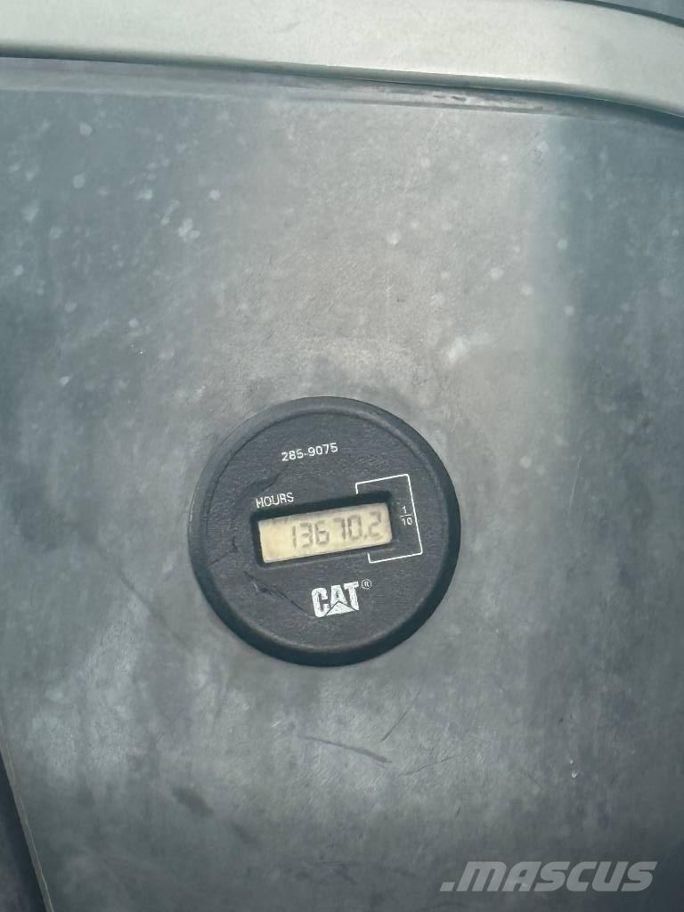 CAT M 325 D MH Wheeled excavators