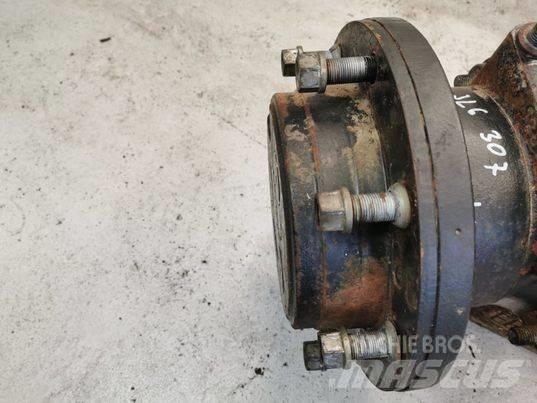 JLG 307 crossover Axles