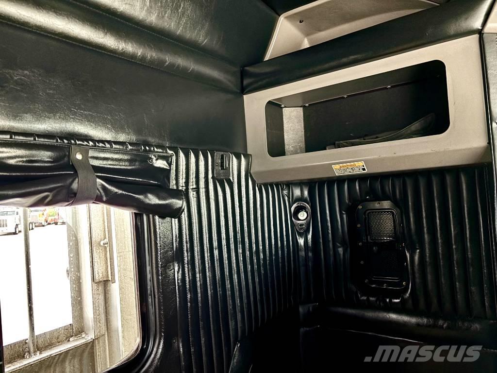 Kenworth T 800 Truck Tractor Units