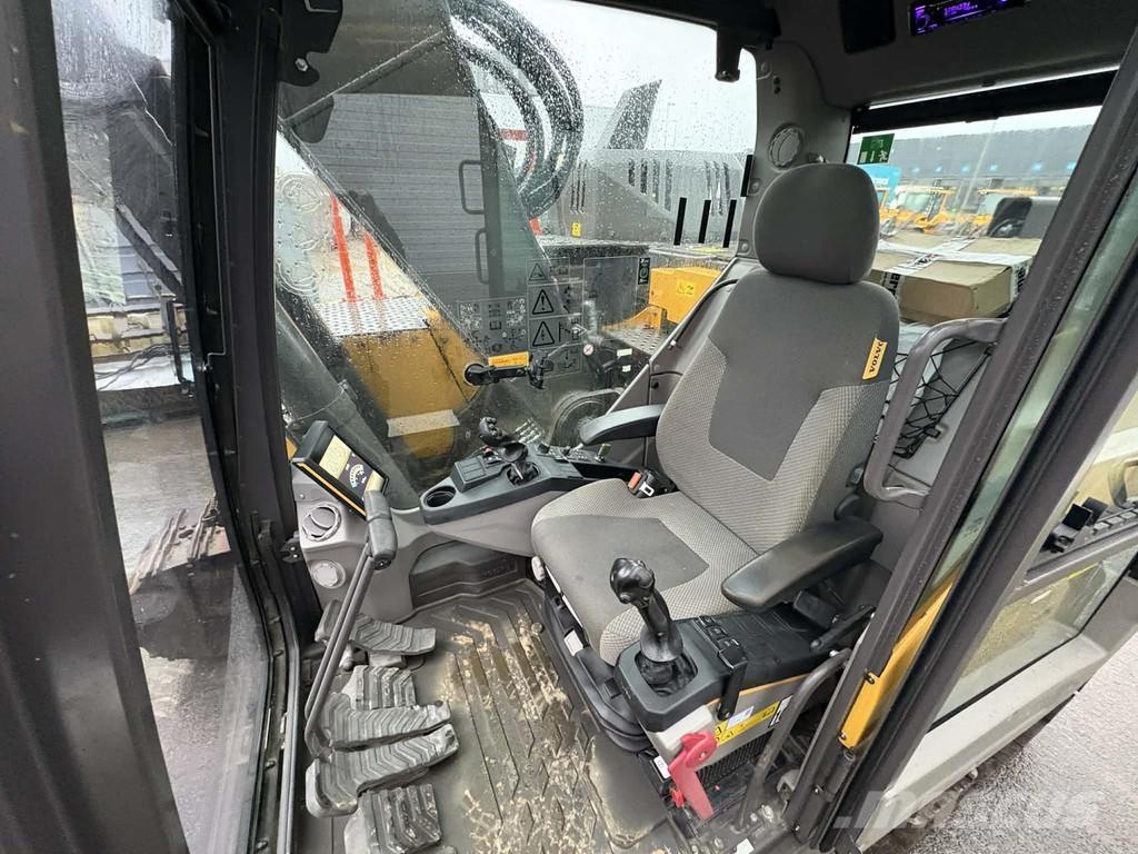 Volvo ECR235EL Special excavators