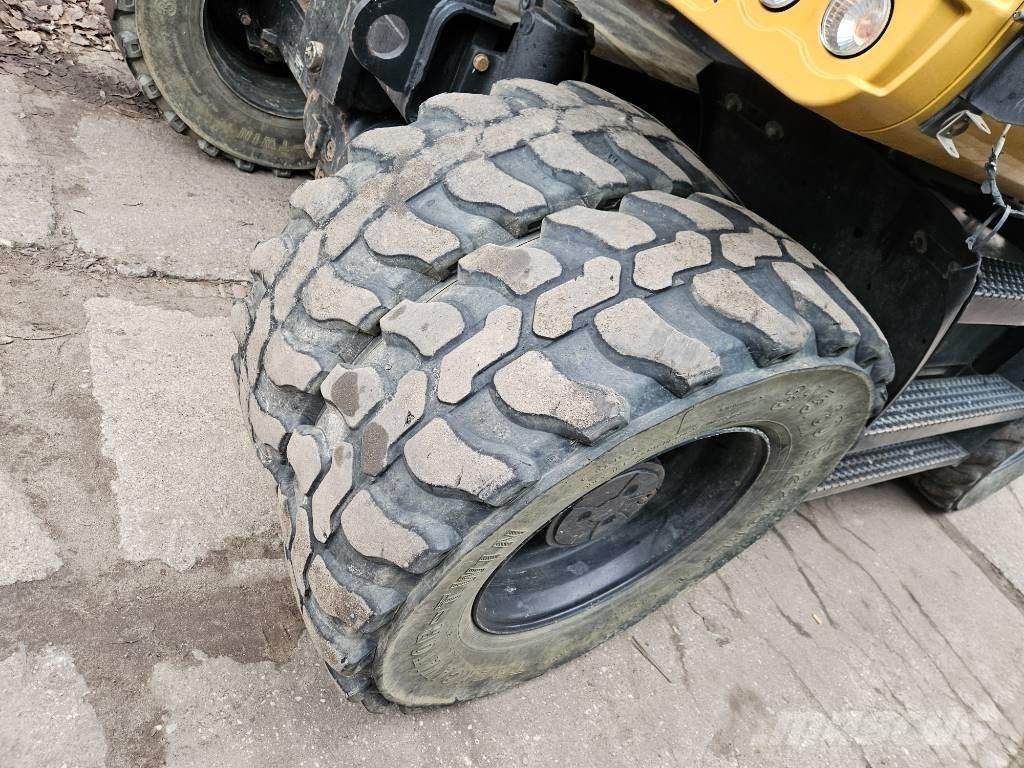 CAT m 314 F Wheeled excavators