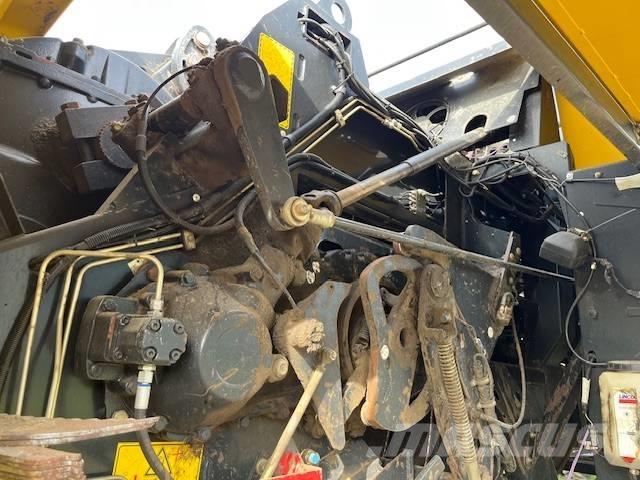 New Holland BB 940 A Square balers