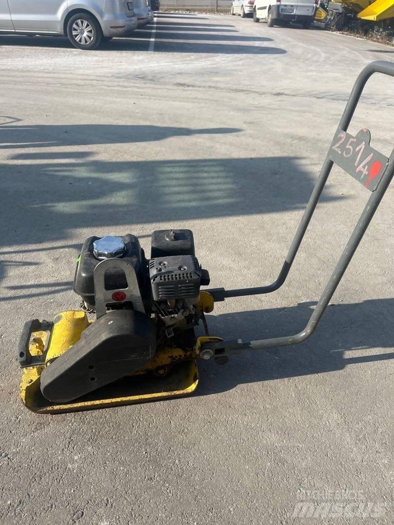 Wacker Neuson VP1135 Vibrator compactors