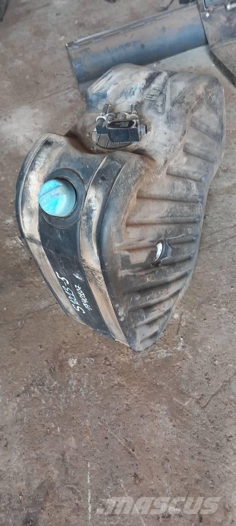 Scania R 440 PDE Chassis and suspension