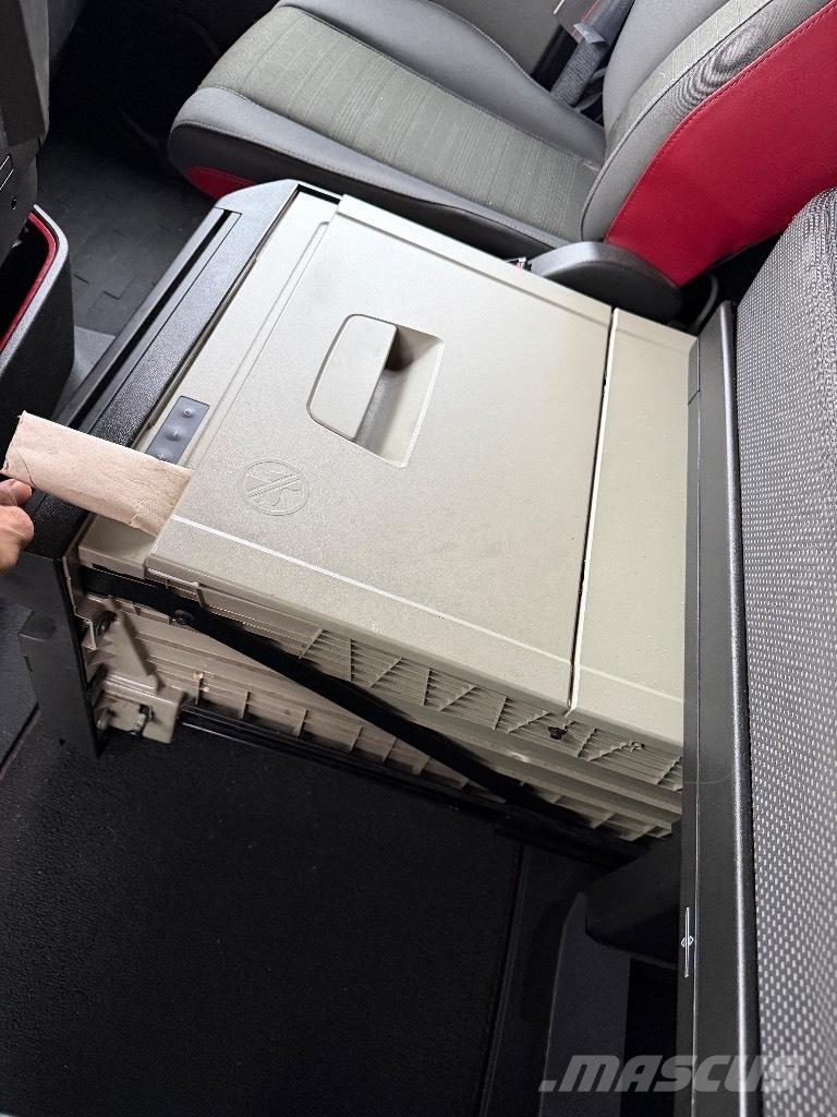 Volvo FH500 6x2 Truck Tractor Units