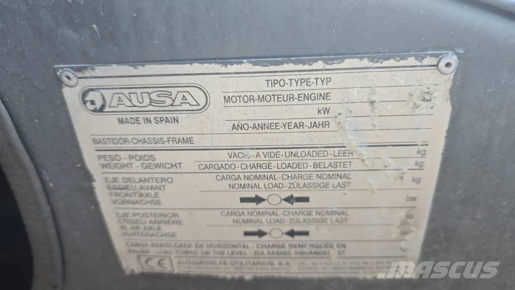 Ausa D 250 Site dumpers
