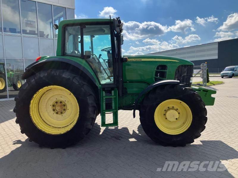 John Deere 7430 Tractors