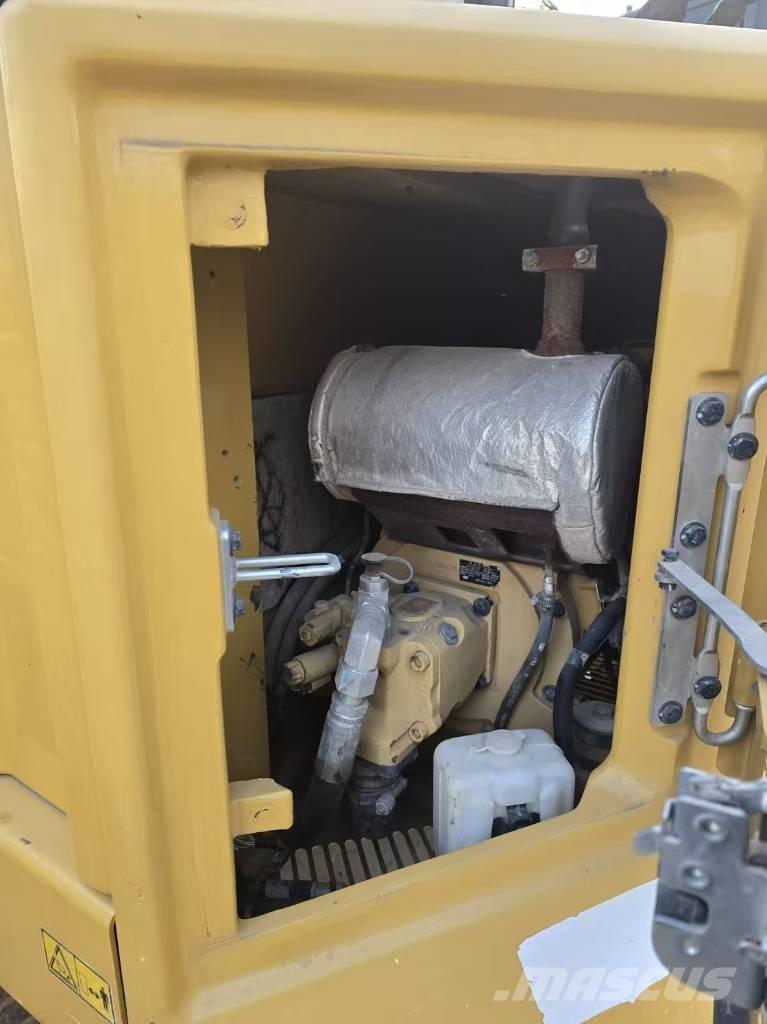 CAT 306 Mini excavators < 7t