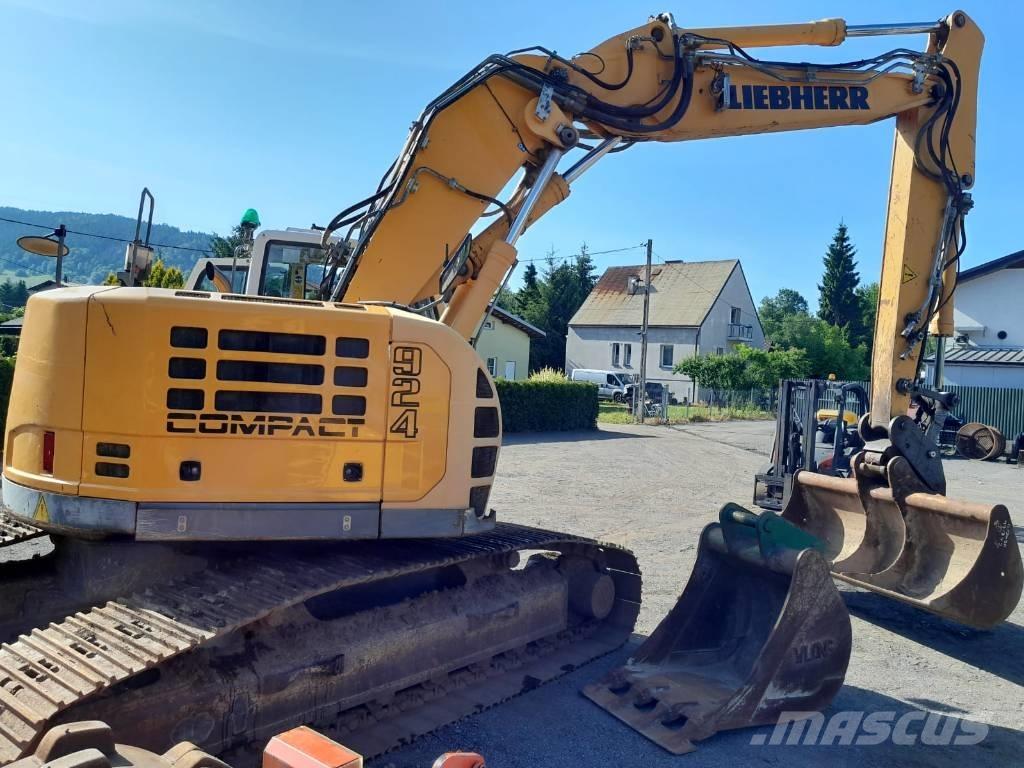Liebherr R 924 Crawler excavators