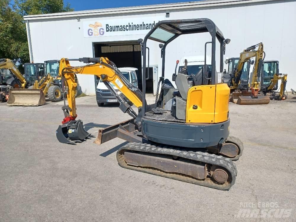 Bobcat E 26 Mini excavators < 7t