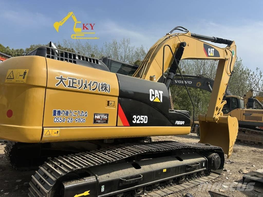 CAT 325 Crawler excavators