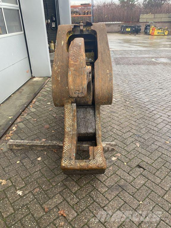 Genesis GXP 400R Cutters