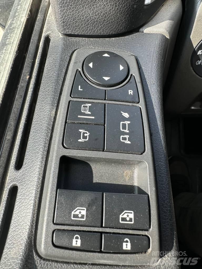 MAN TGX 18.480 XLX Truck Tractor Units